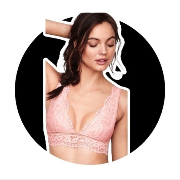 Victoria Secret Body by Victoria Bralette - Picture 2 of 9